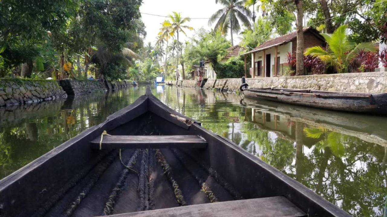 The Blues Otel Alappuzha Dış mekan fotoğraf